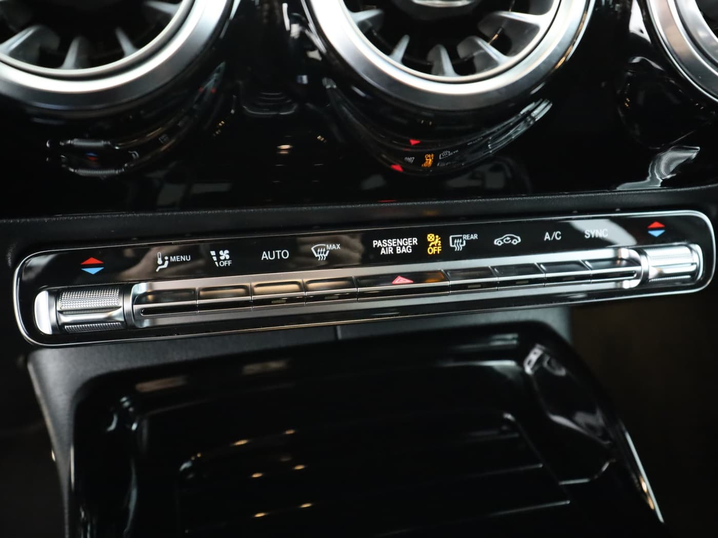 Mercedes-Benz A 35 AMG 4M Bild 14