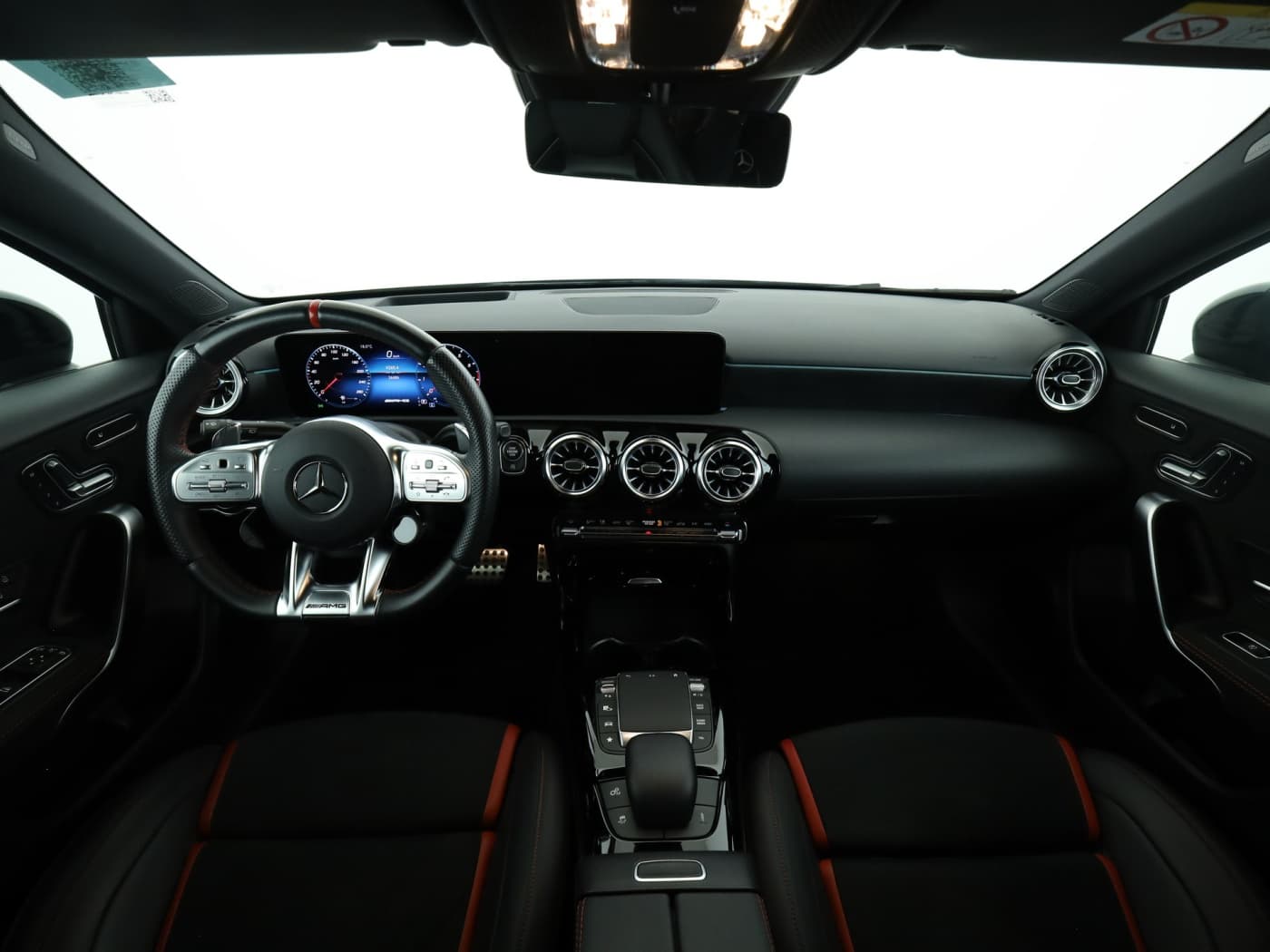 Mercedes-Benz A 35 AMG 4M Bild 19