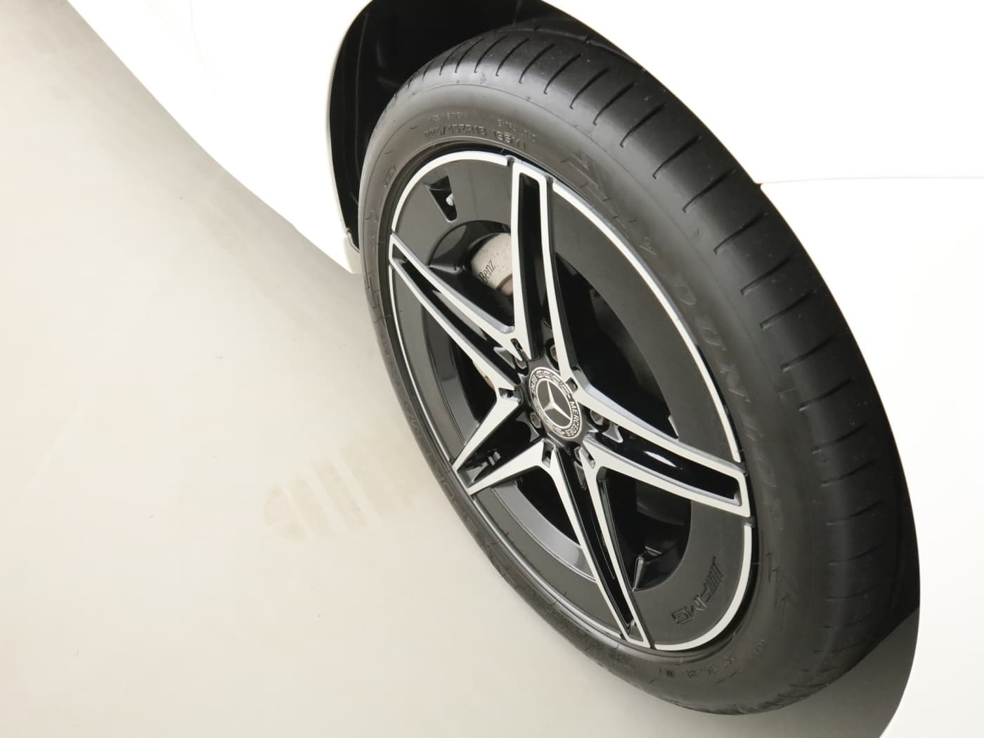 Mercedes-Benz C 300 e T Bild 22