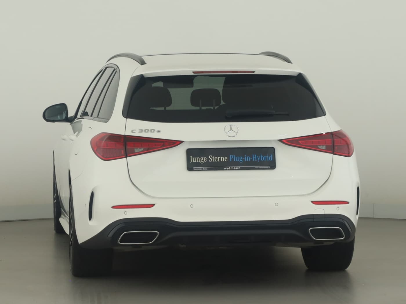 Mercedes-Benz C 300 e T Bild 4