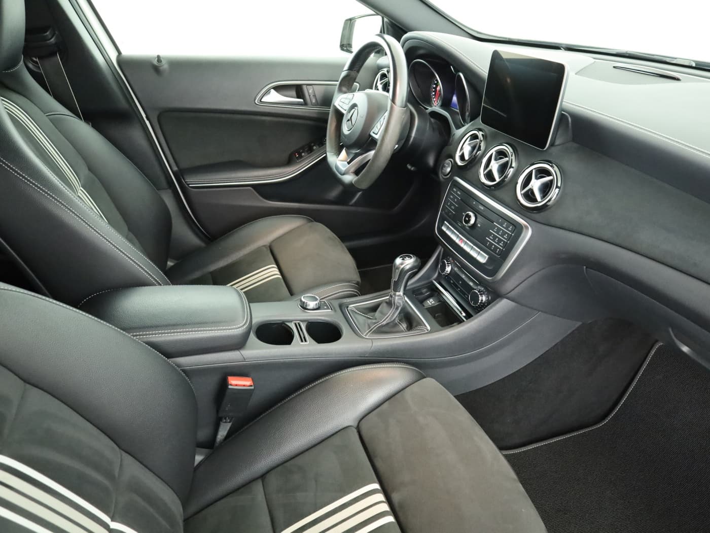 Mercedes-Benz A 200 Bild 17