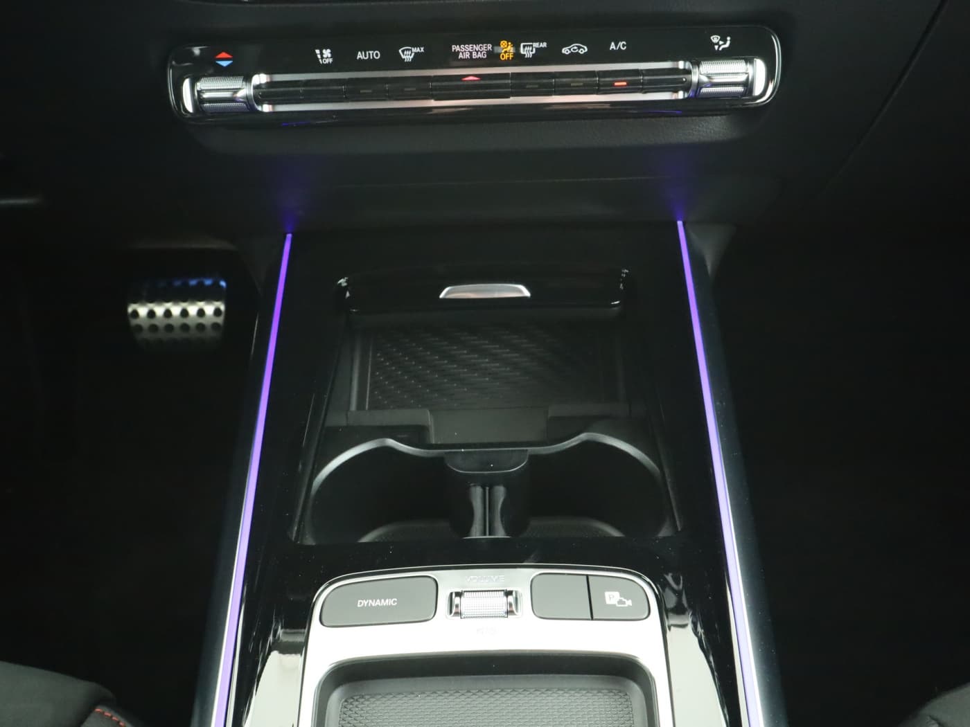 Mercedes-Benz GLA 180 Bild 23