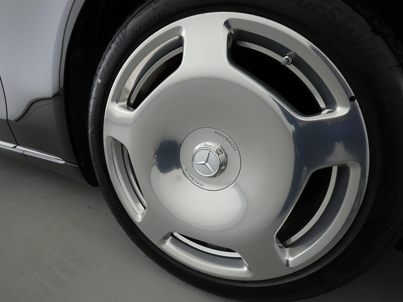 Mercedes-Benz S 680 4M L Maybach Bild 22