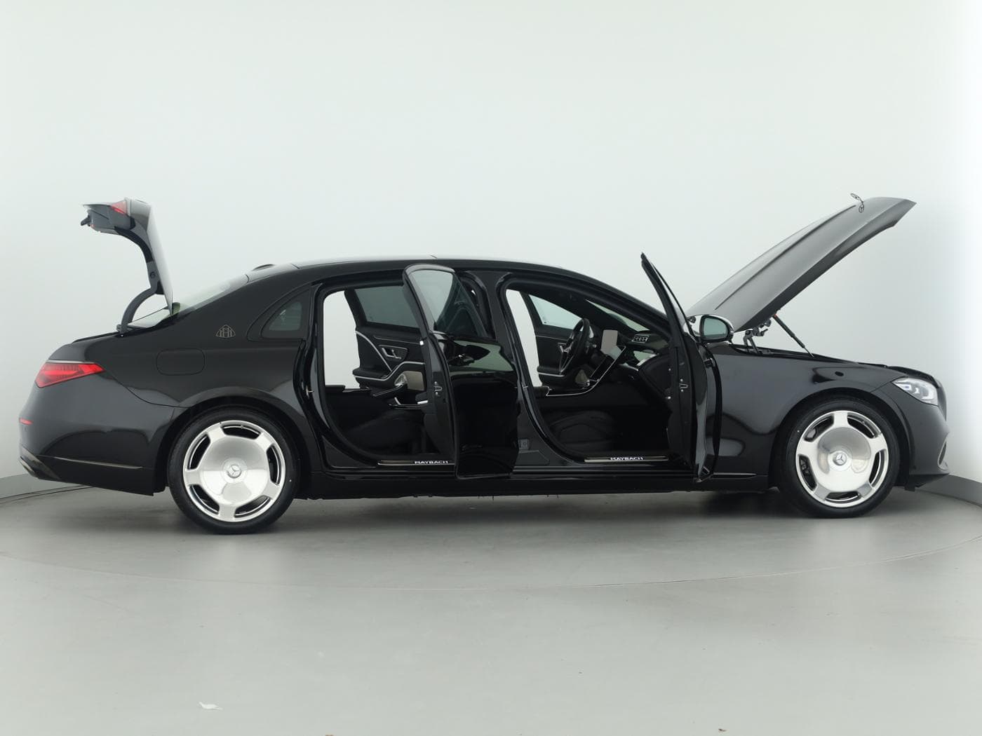 Mercedes-Benz S 680 4M L Maybach Bild 8