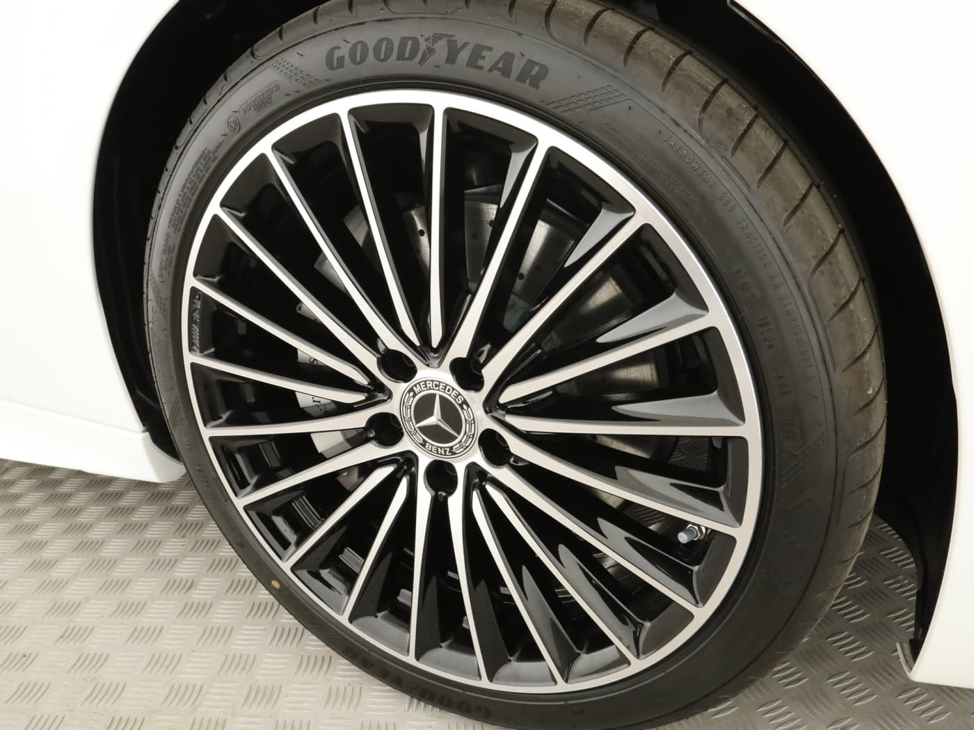 Mercedes-Benz C 220 d T-Modell Bild 21