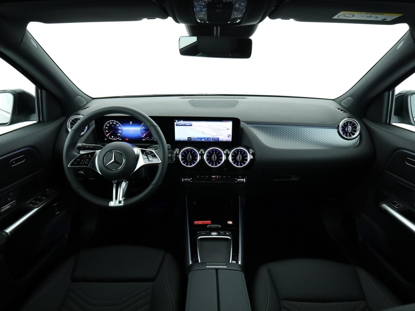 Mercedes-Benz GLA 200 Bild 19