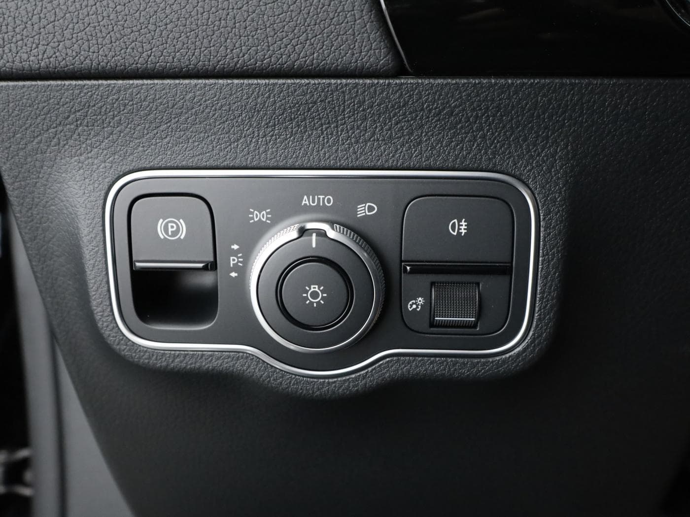 Mercedes-Benz GLA 200 Bild 26