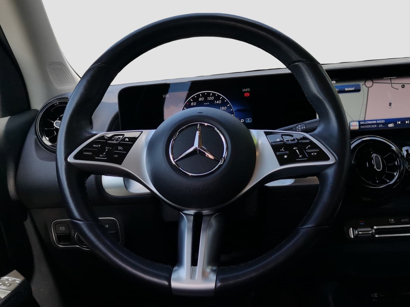 Mercedes-Benz GLB 200 d Bild 10