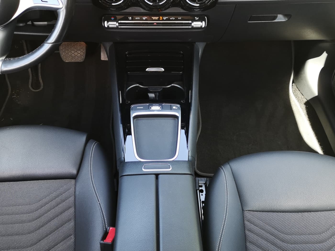 Mercedes-Benz GLB 200 d Bild 13