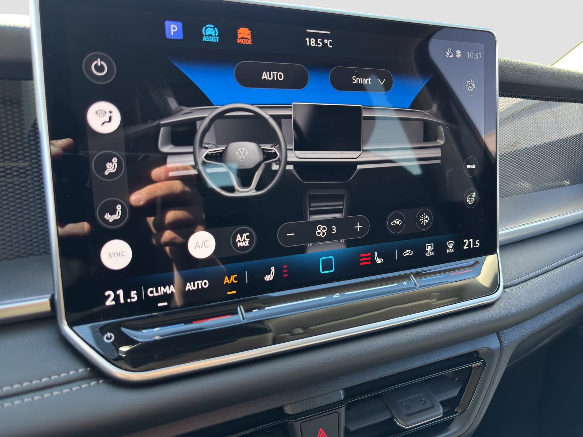 Volkswagen Tayron Life 1.5 eTSI 150 PS DSG AHK NAVI ACC Bild 12