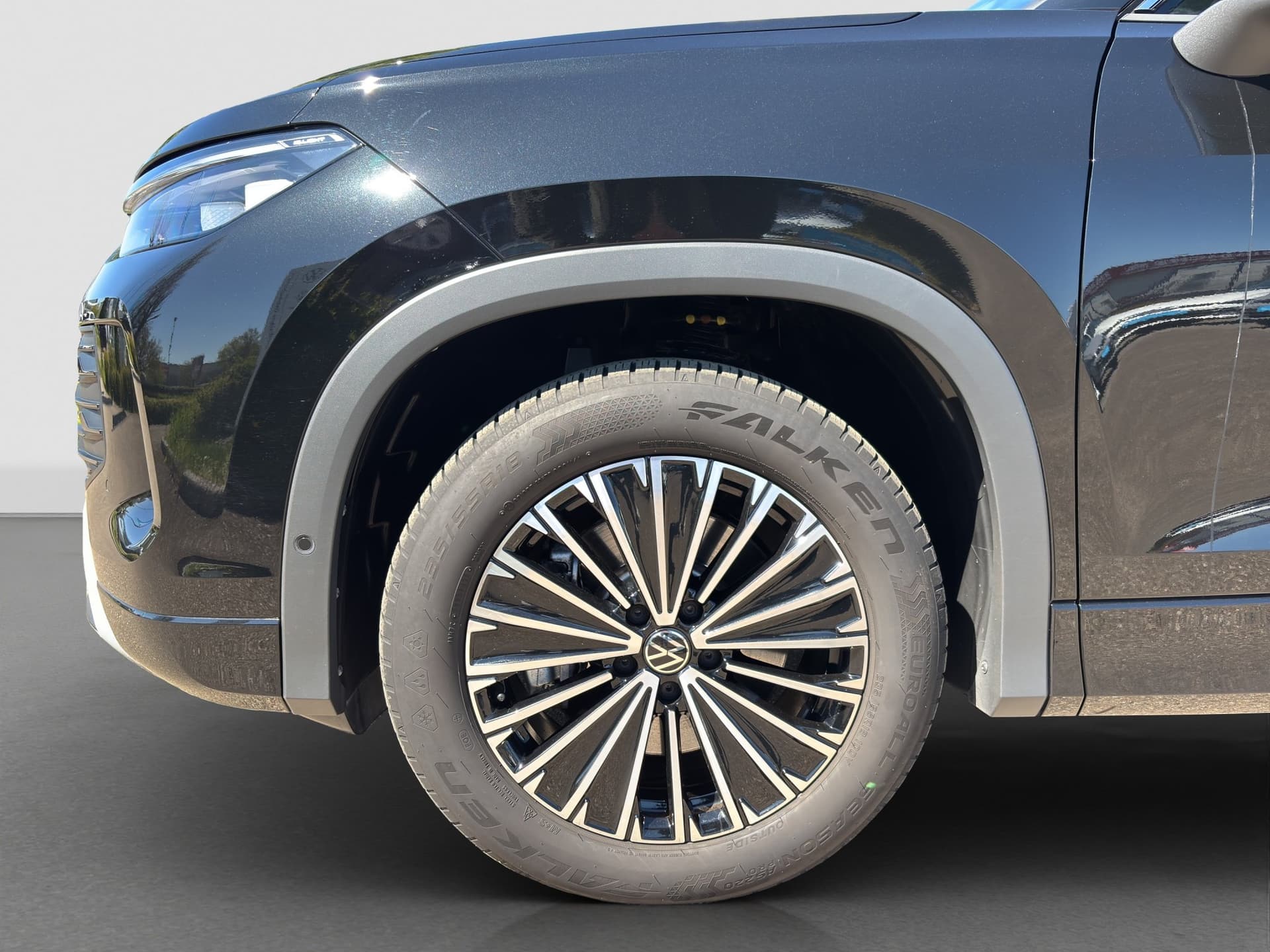 Volkswagen Tayron Life 1.5 eTSI 150 PS DSG AHK NAVI ACC Bild 16