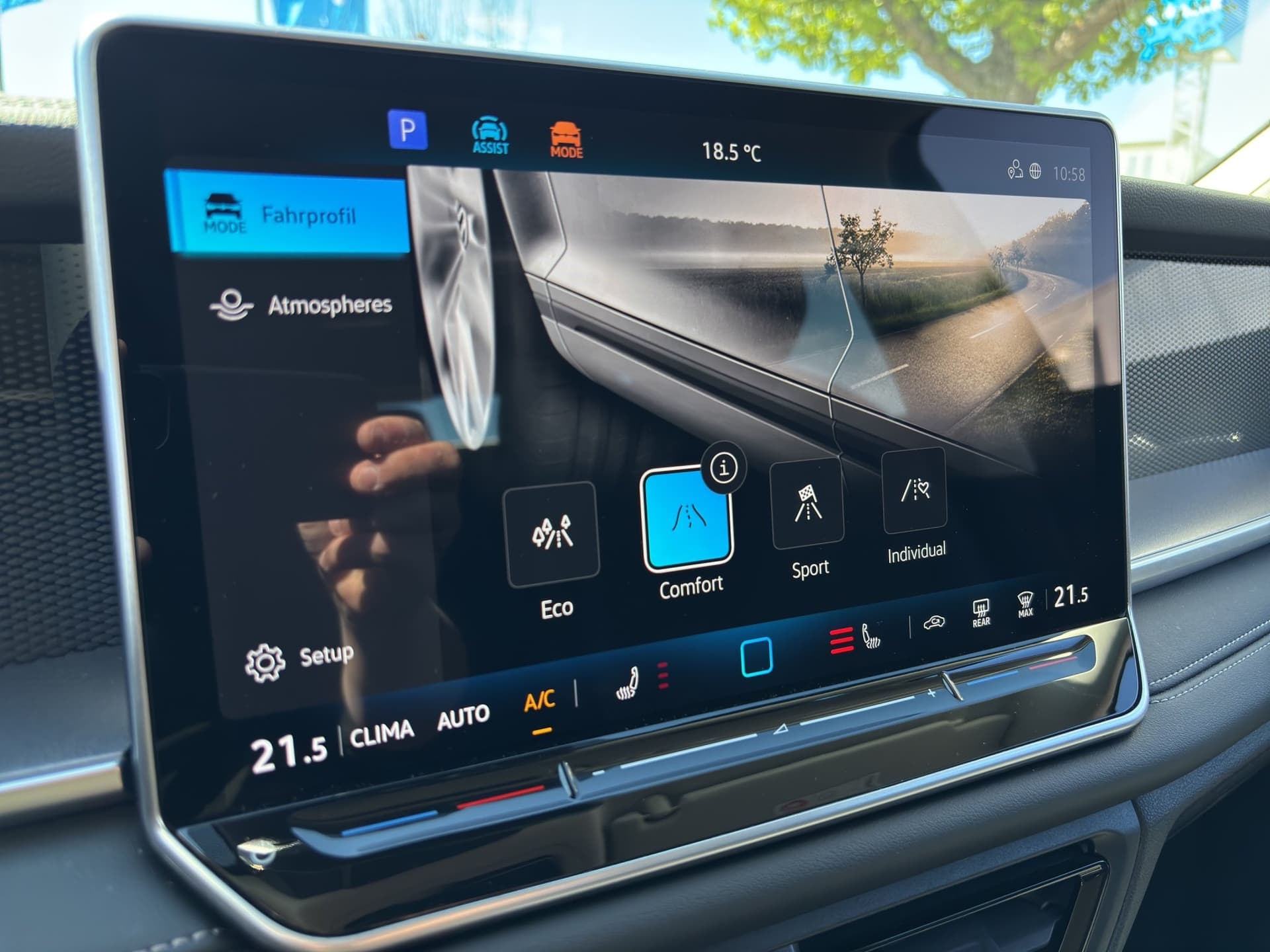 Volkswagen Tayron Life 1.5 eTSI 150 PS DSG AHK NAVI ACC Bild 18