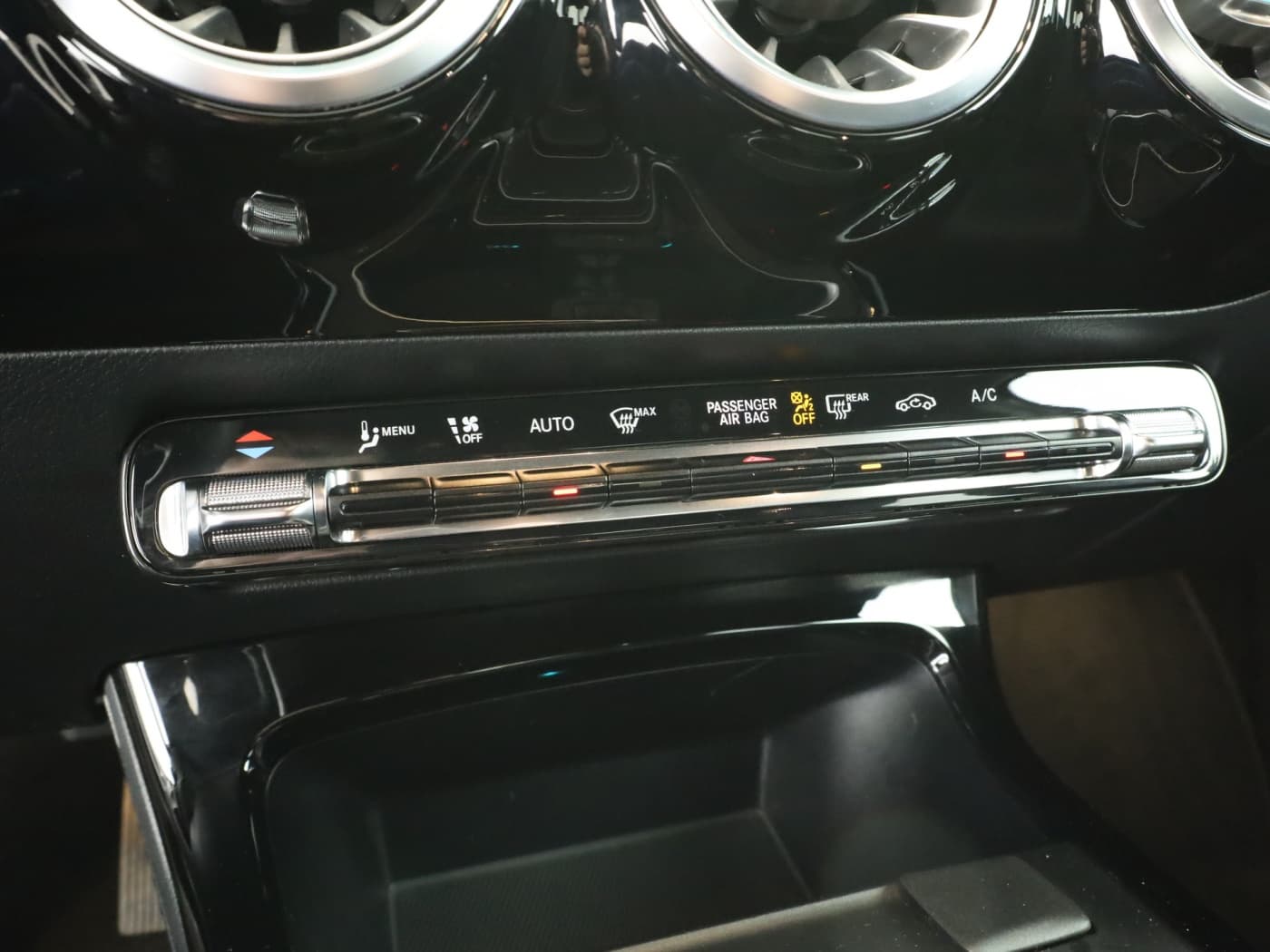 Mercedes-Benz A 250 e Lim Bild 14