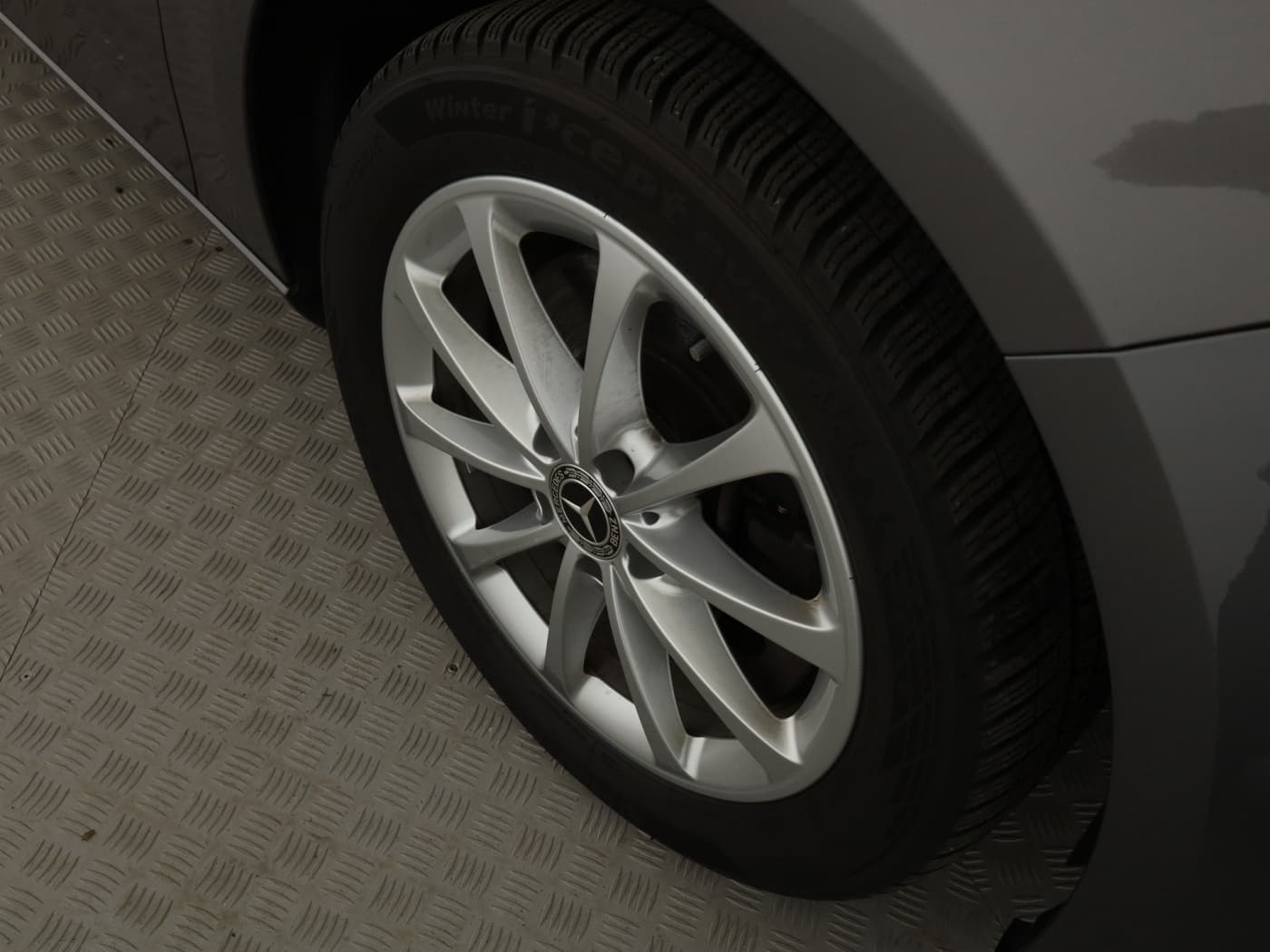 Mercedes-Benz A 250 e Lim Bild 21