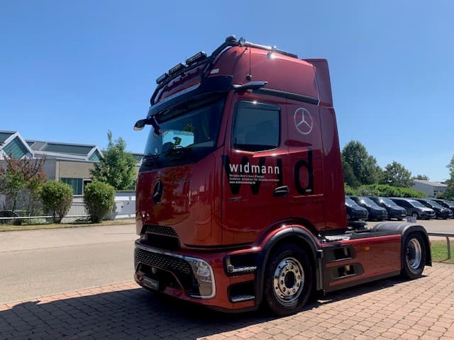 Mercedes-Benz Actros 1853 LS GigaSpace