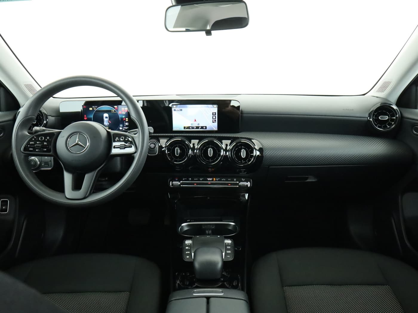Mercedes-Benz A 250 e Bild 19