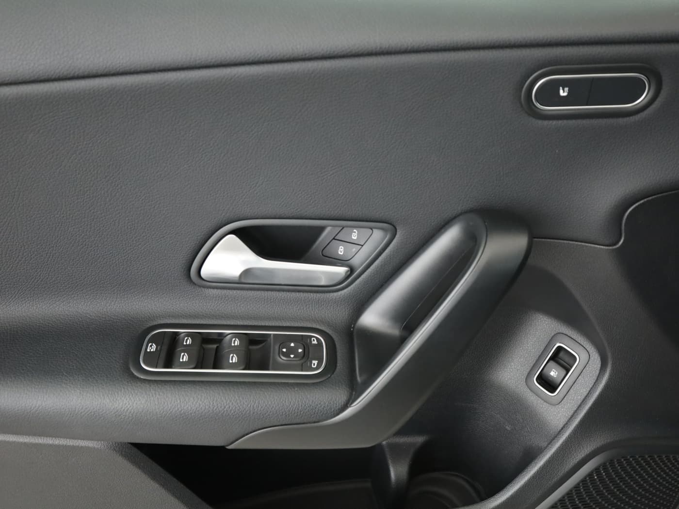 Mercedes-Benz A 250 e Bild 20