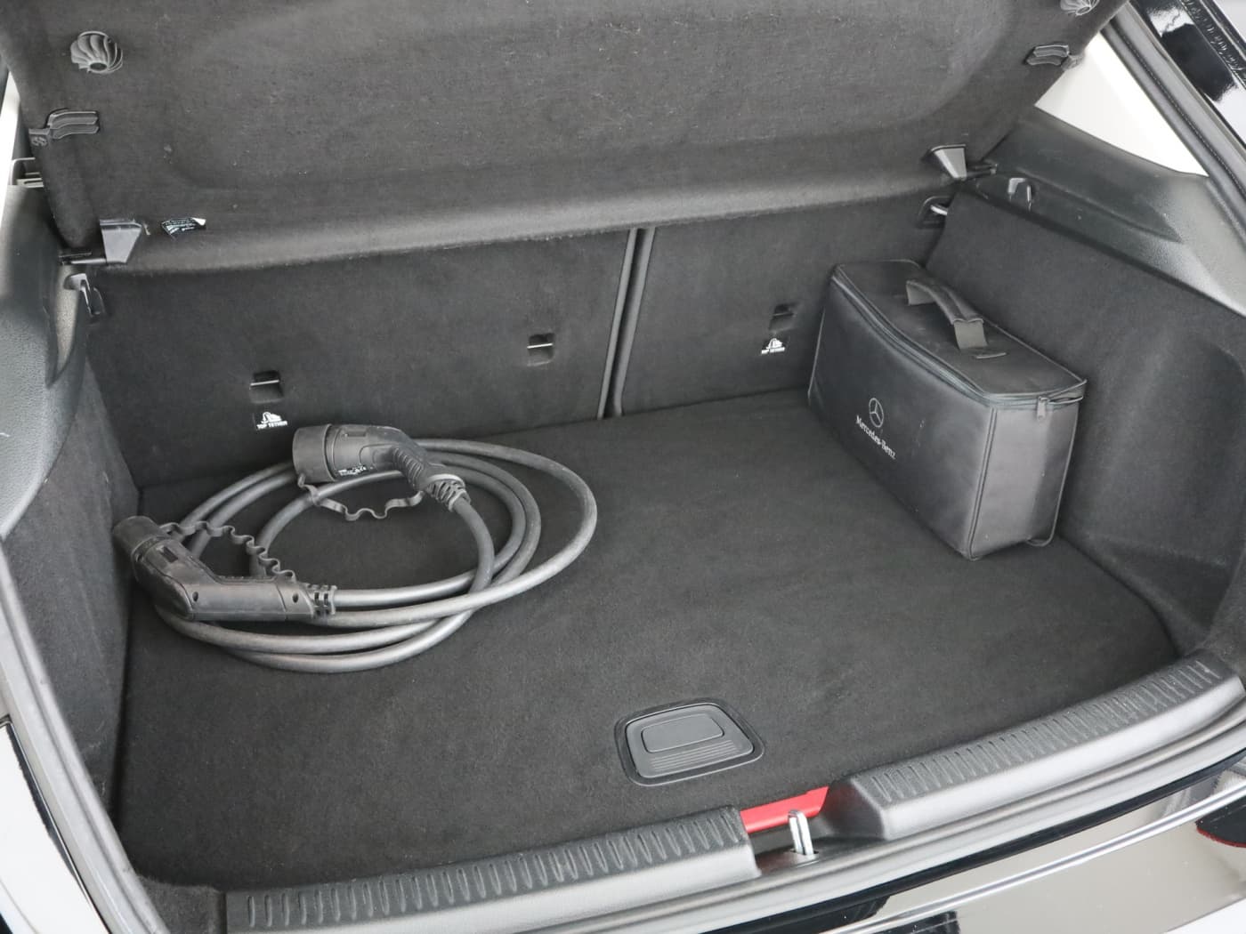 Mercedes-Benz A 250 e Bild 22