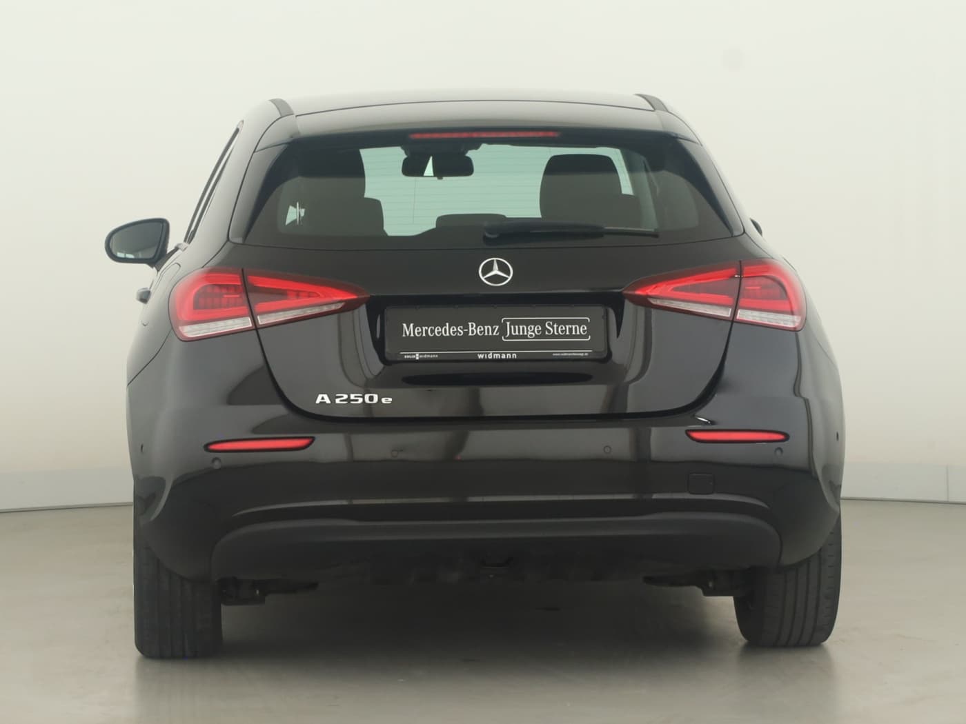 Mercedes-Benz A 250 e Bild 4