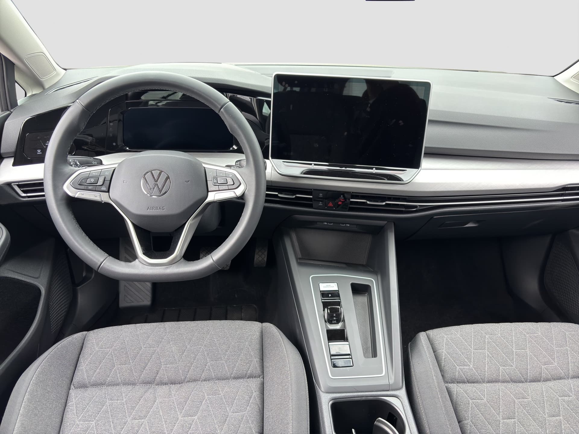 Volkswagen Golf Life 1.5 eTSi 115 PS DSG NAVI ACC Kamera Bild 9
