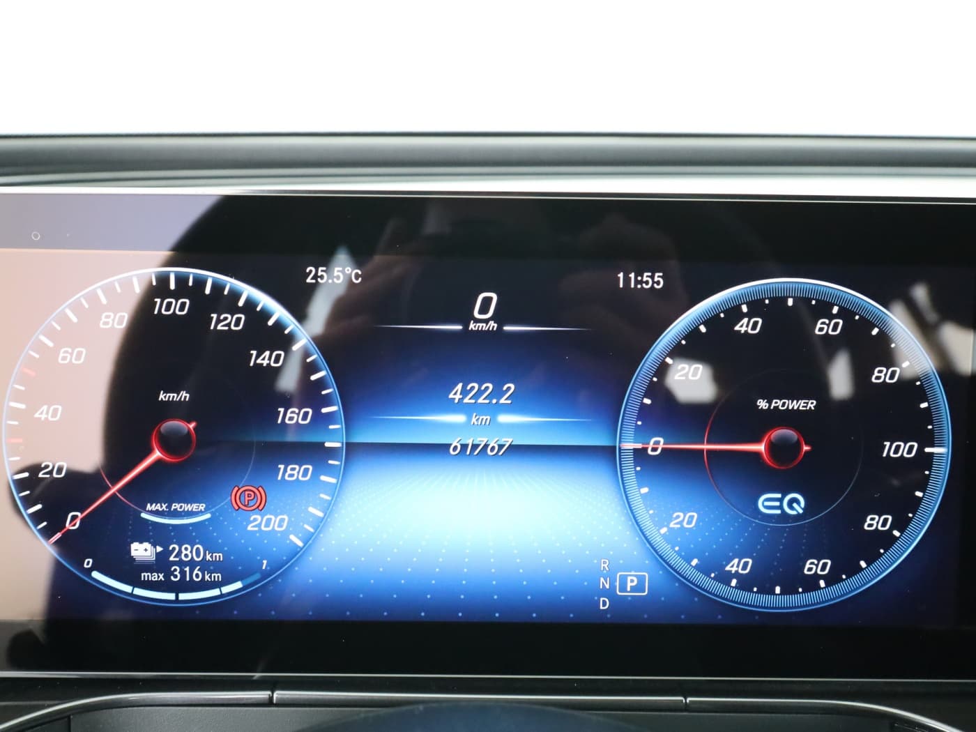 Mercedes-Benz EQC 400 4M Bild 12