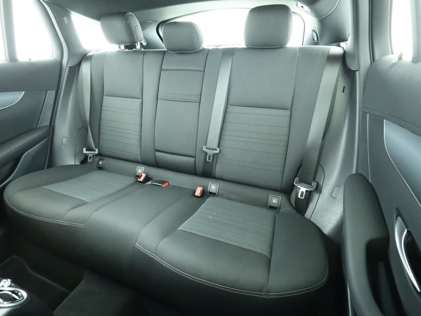 Mercedes-Benz EQC 400 4M Bild 18