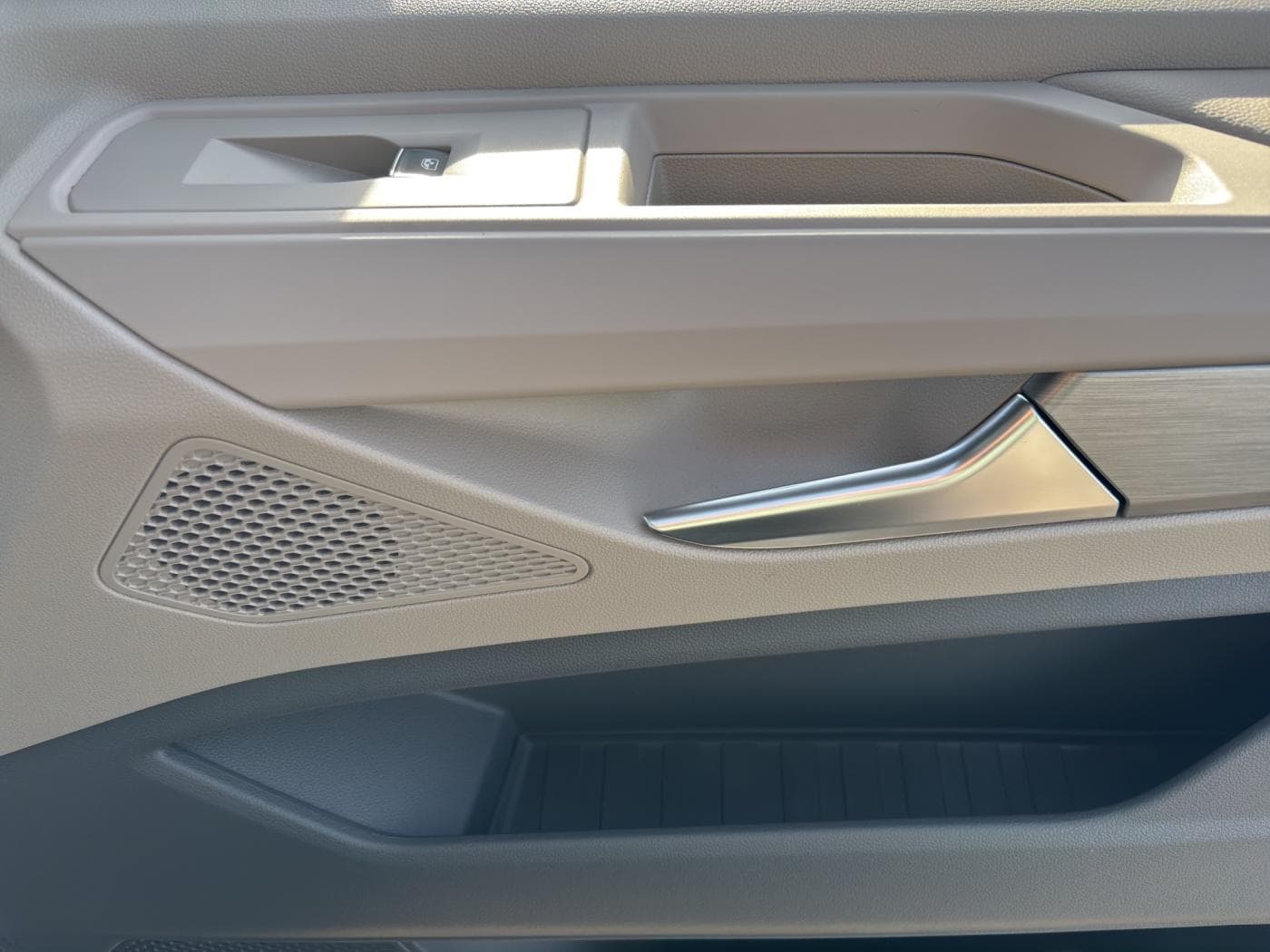 Volkswagen T7 Multivan 2.0 TDI Life Bild 14