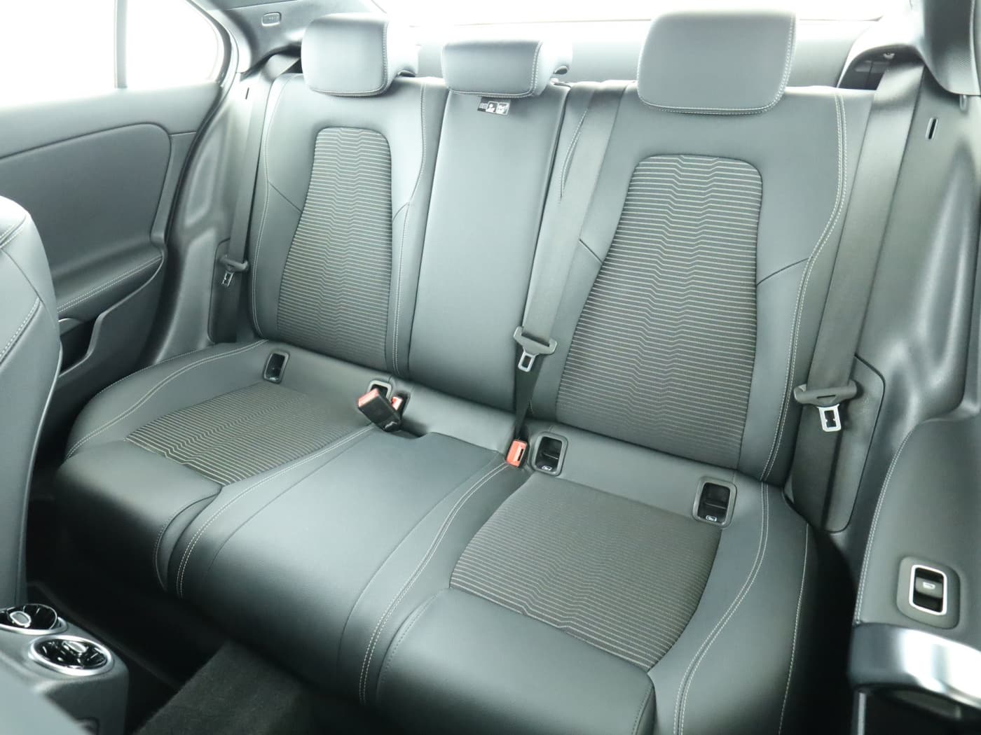 Mercedes-Benz A 250 e Lim Bild 18