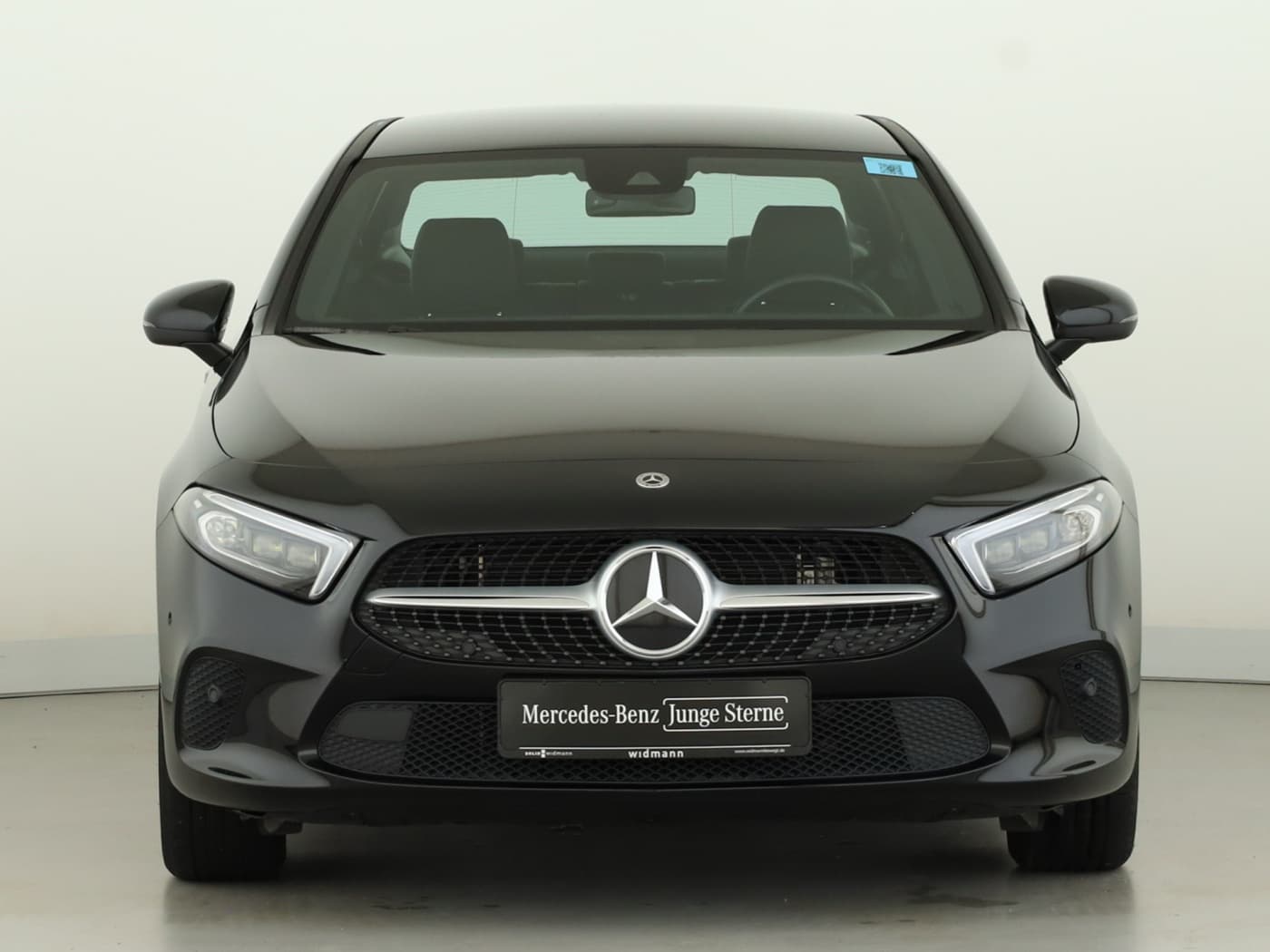 Mercedes-Benz A 250 e Lim Bild 3