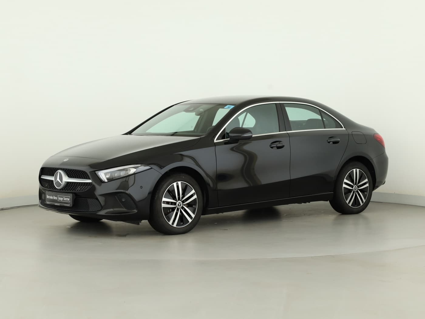 Mercedes-Benz A 250 e Lim Bild 5