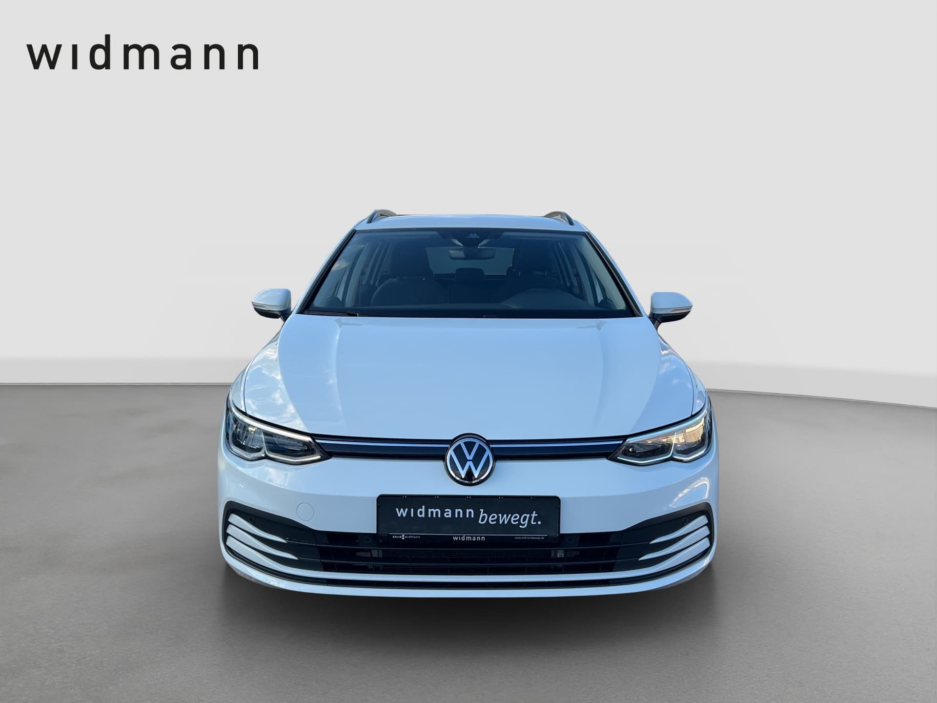 Volkswagen Golf Variant Life 110 PS ACC NAVI APP Bild 3