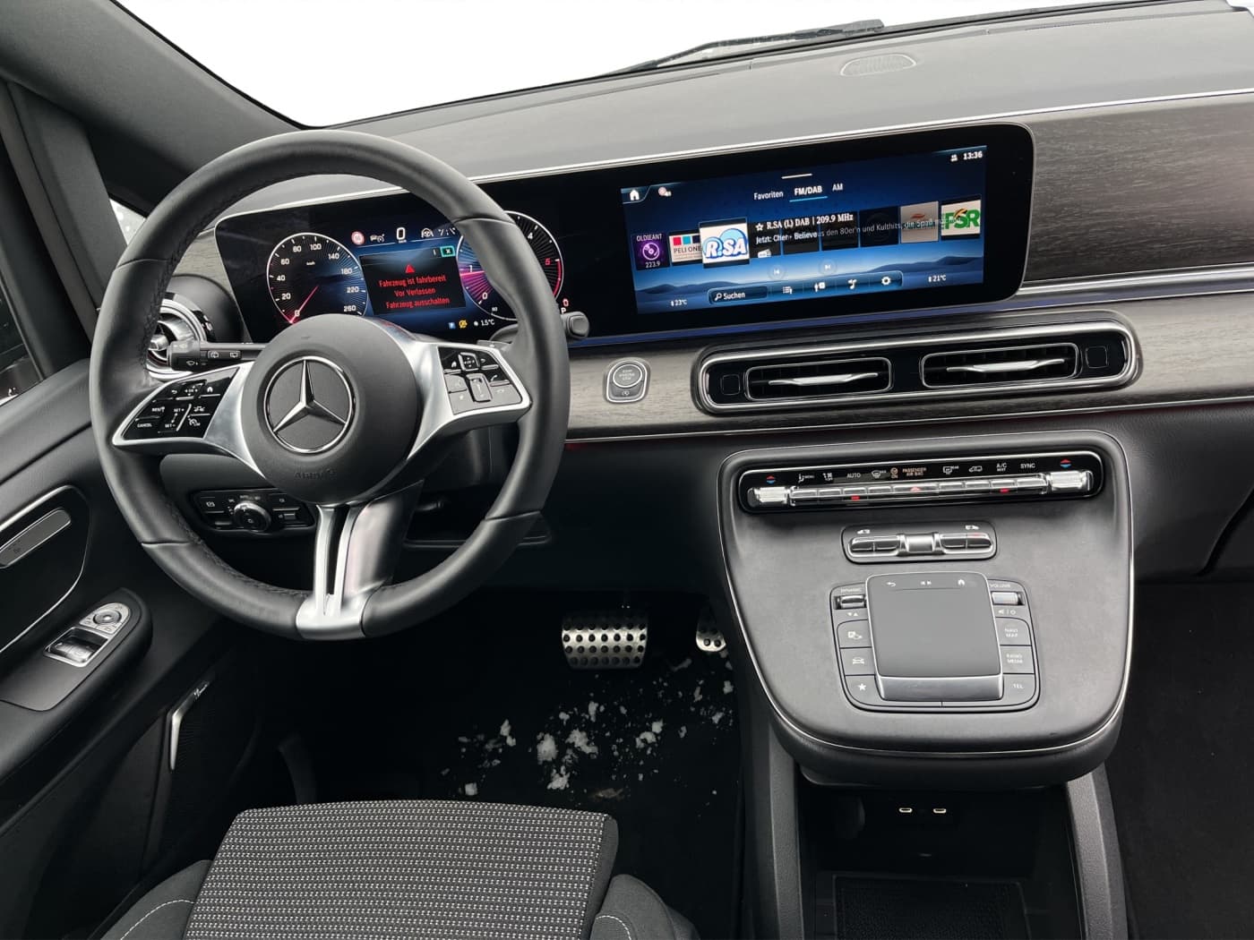 Mercedes-Benz V 250 d STYLE AMG Bild 8