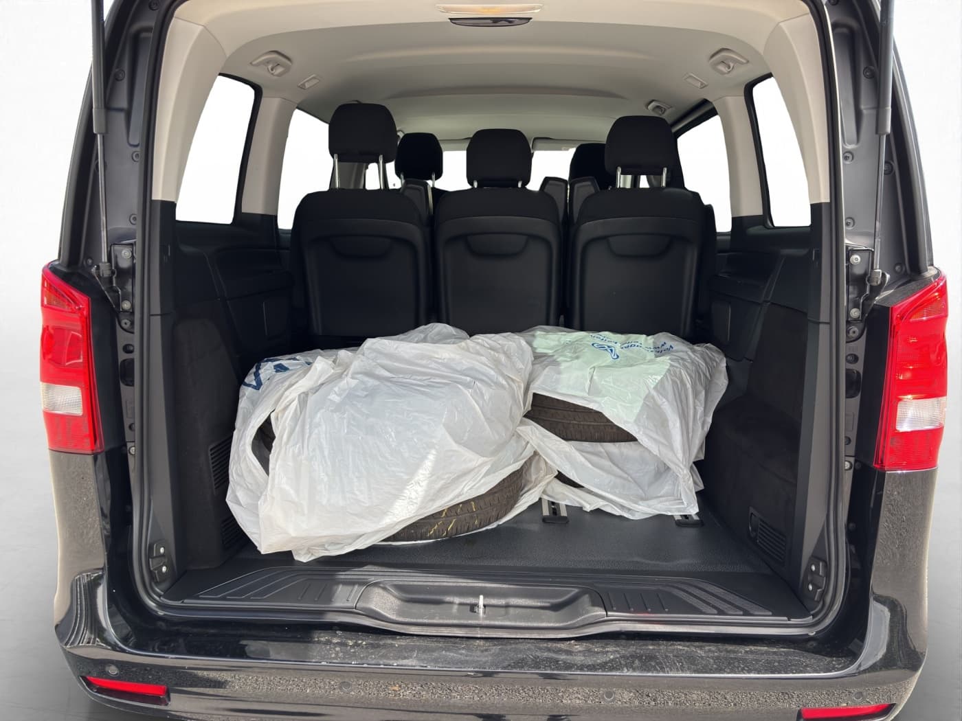 Mercedes-Benz V 220 d RISE Kompakt Bild 18