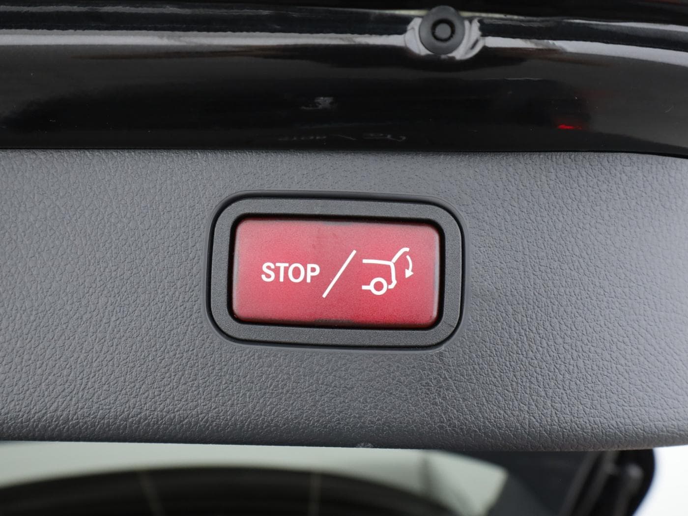 Mercedes-Benz C 300 e T-Modell Bild 23