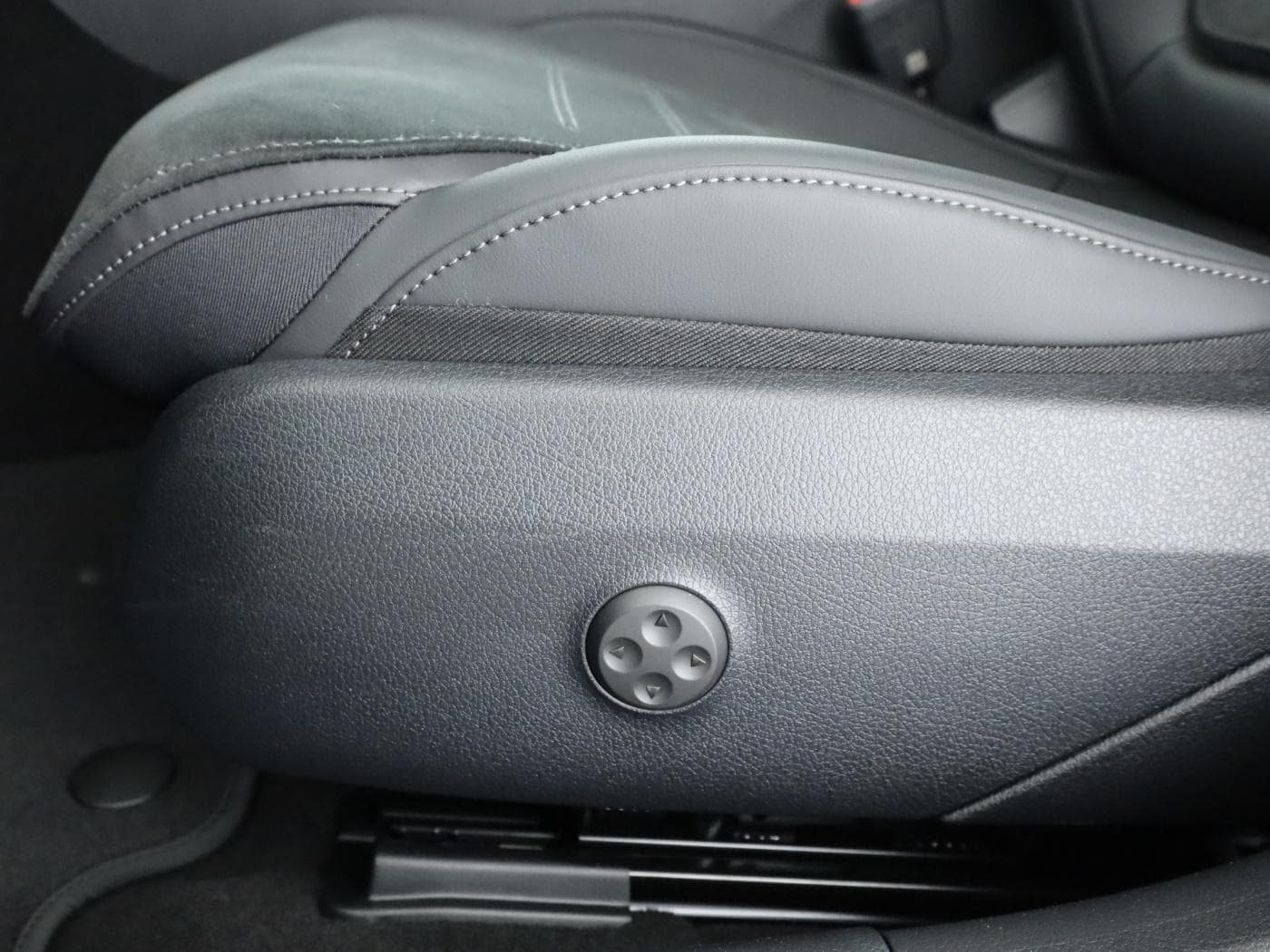 Mercedes-Benz C 300 e T-Modell Bild 27