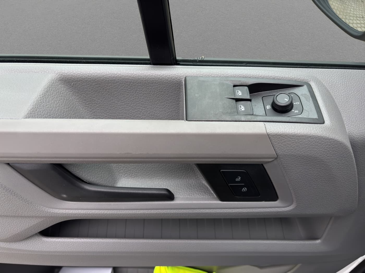 Volkswagen Crafter 35 2.0 TDI 120 KW Kasten MR/HD Bild 13