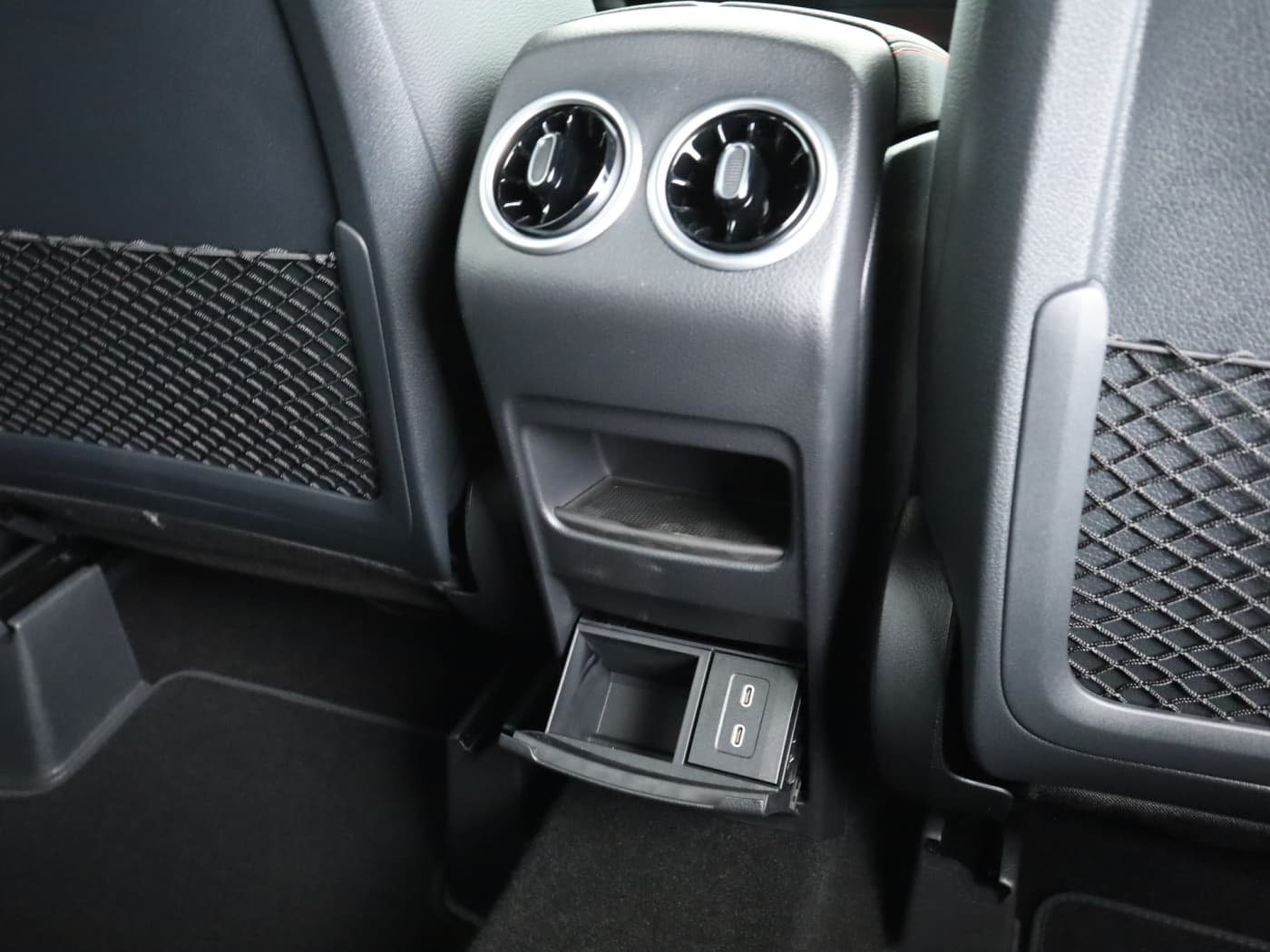 Mercedes-Benz GLA 220 d 4MATIC Bild 23