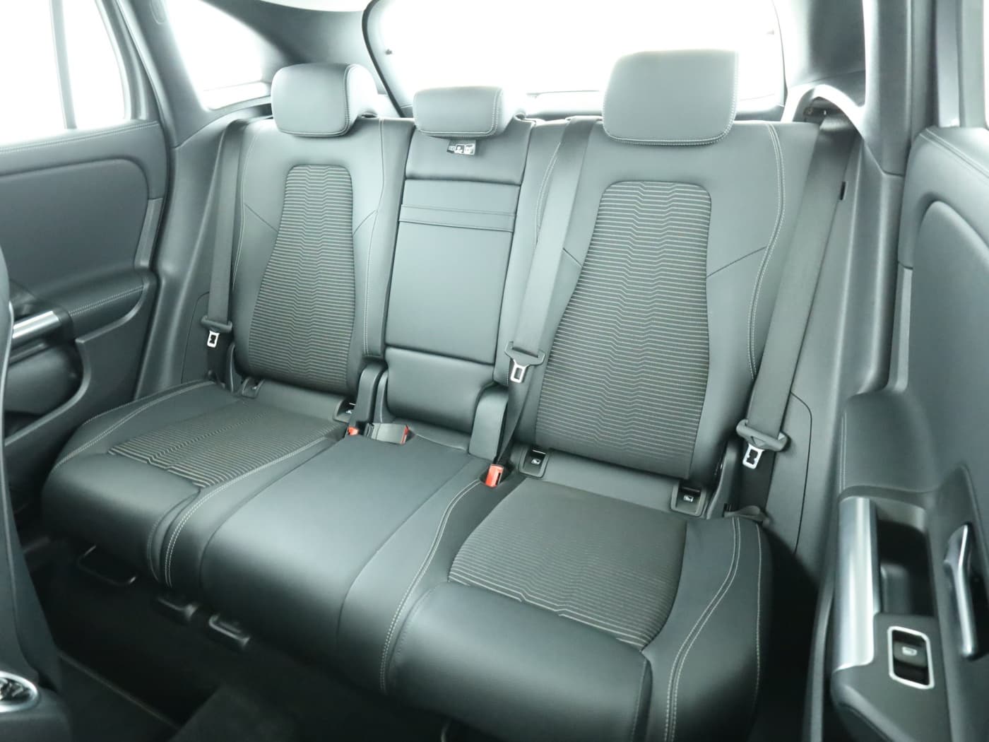 Mercedes-Benz GLA 220 d 4M Bild 18