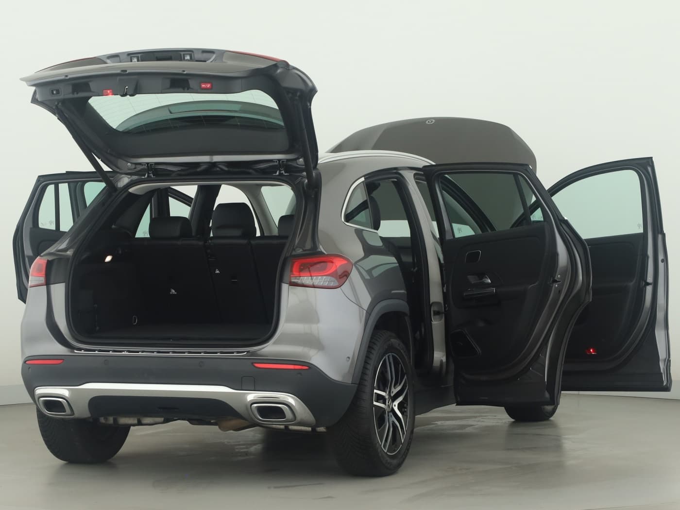 Mercedes-Benz GLA 220 d 4M Bild 9