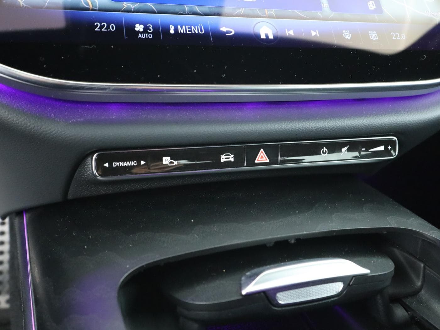 Mercedes-Benz E 220 d Bild 14