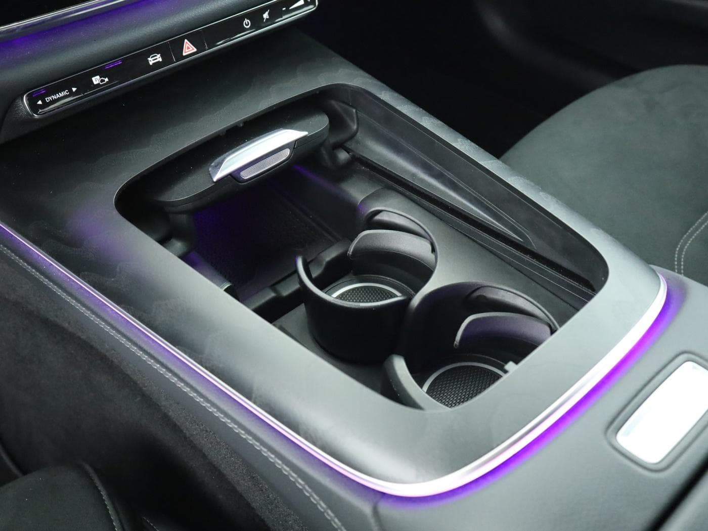 Mercedes-Benz E 220 d Bild 15