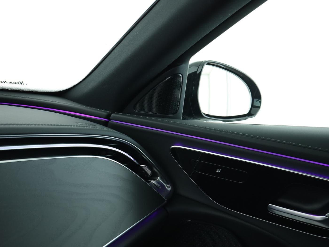 Mercedes-Benz E 220 d Bild 16