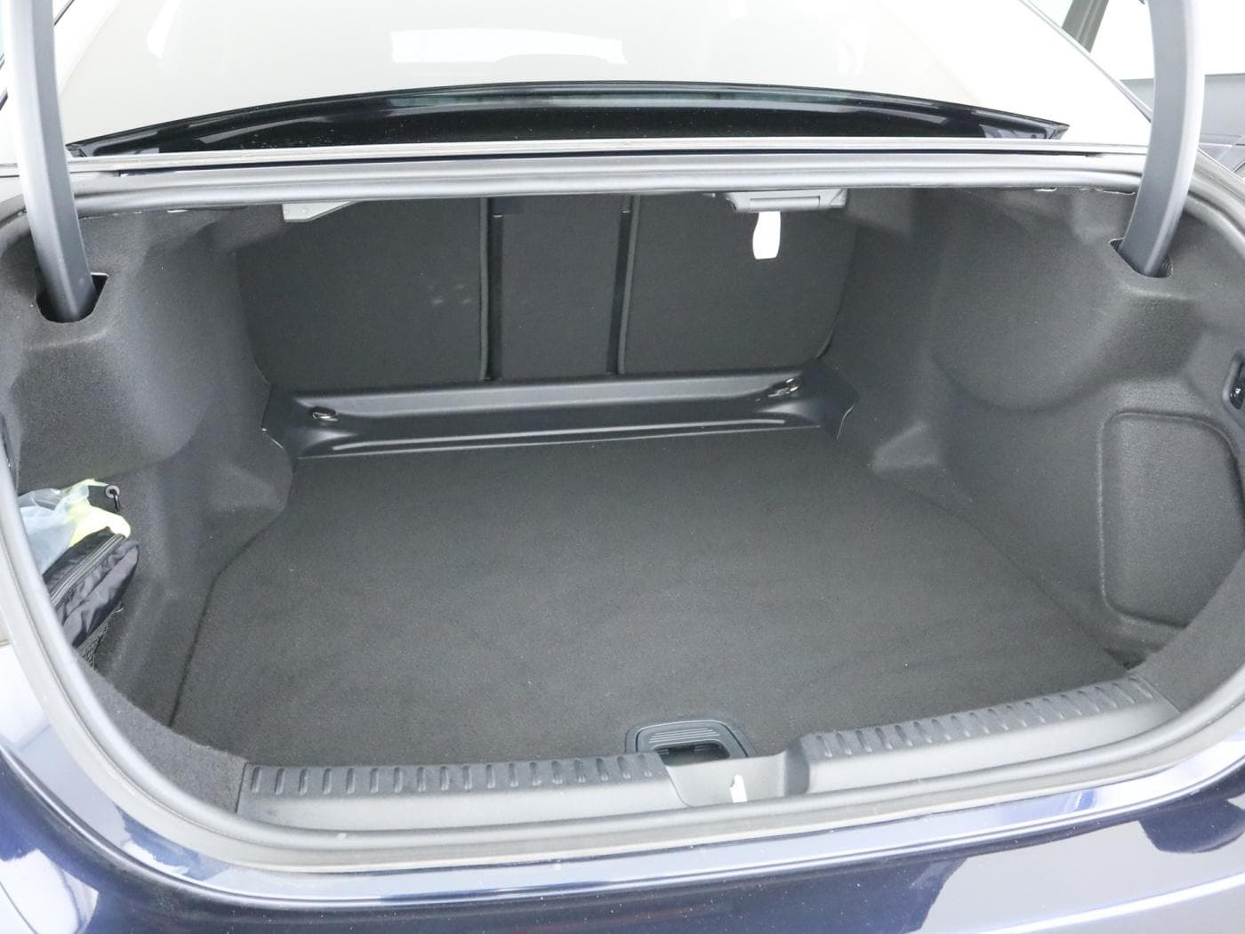 Mercedes-Benz E 220 d Bild 22