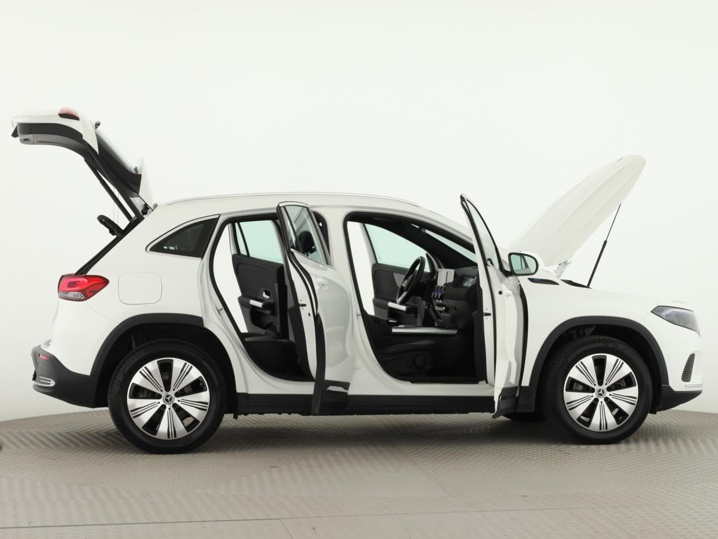 Mercedes-Benz EQA 250 Bild 8