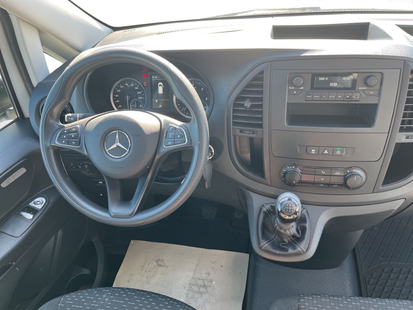 Mercedes-Benz Vito 114 CDI Kasten Bild 9