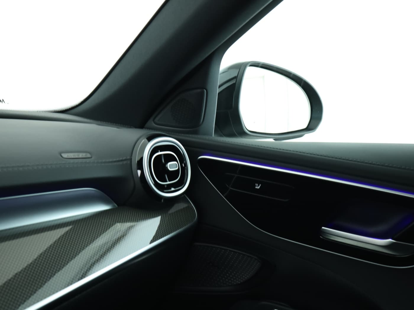 Mercedes-Benz C 300 d Bild 16