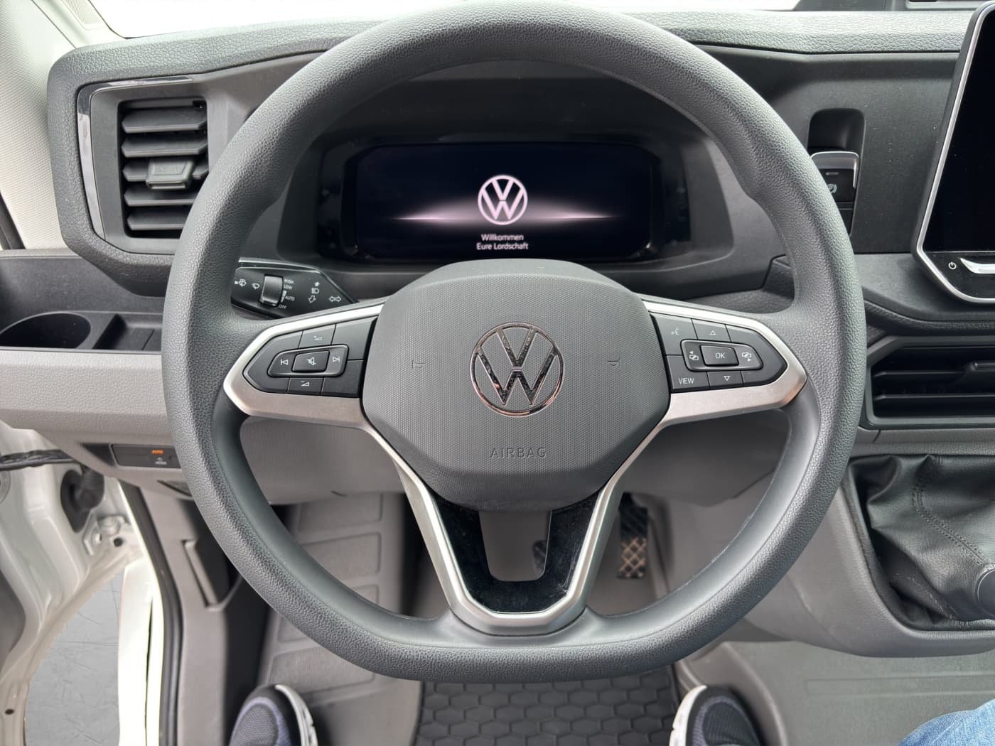 Volkswagen Crafter 35 2,0 TDI 130 KW Kasten LR/HD Bild 10