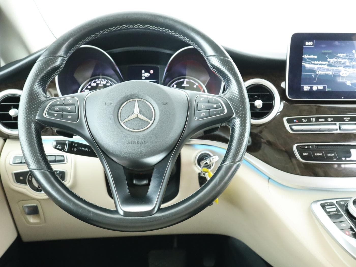 Mercedes-Benz V 250 d 4MATIC AVANTGARDE EDITION Lang Bild 11