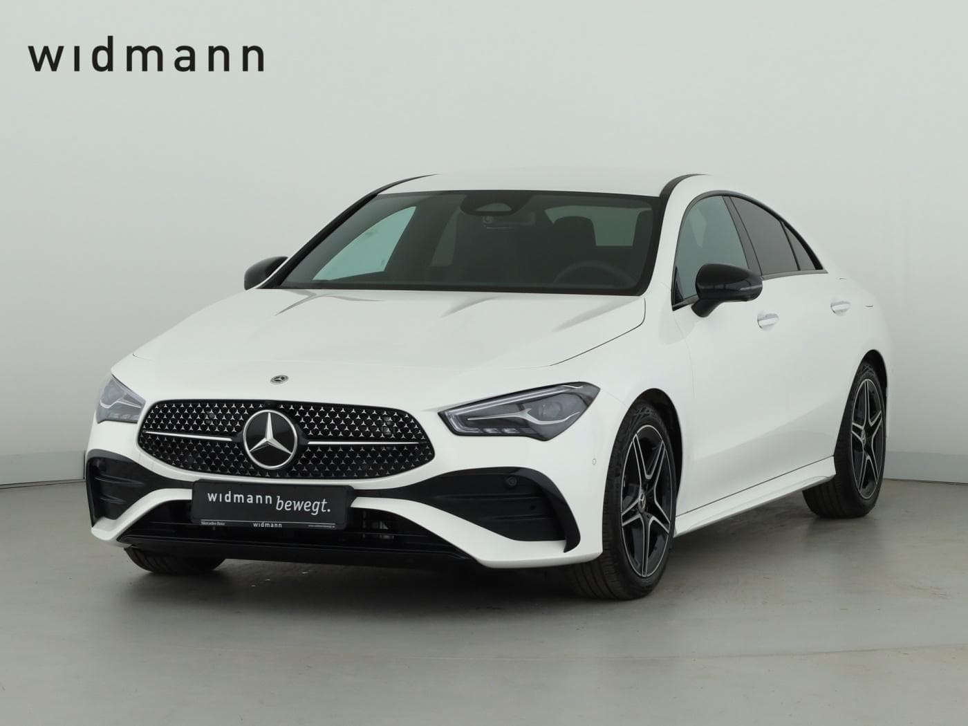 Mercedes-Benz CLA 180 Coup Bild 1