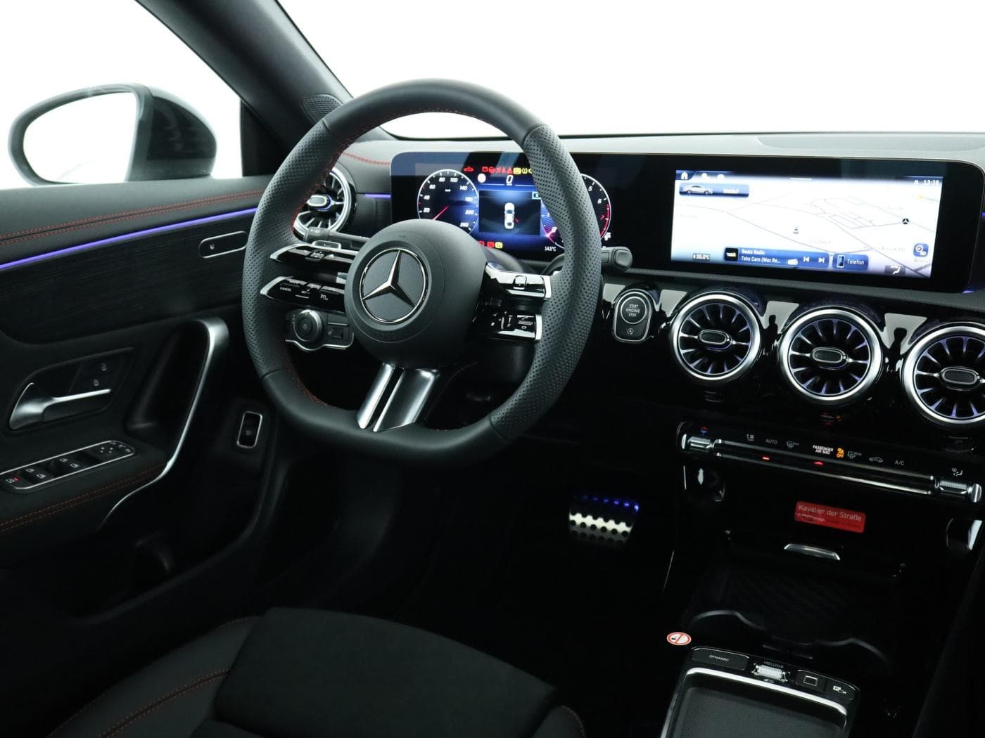 Mercedes-Benz CLA 180 Coup Bild 10